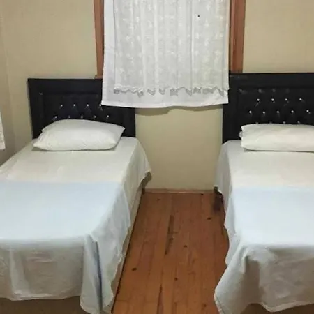 Alaska Bungalow 3*